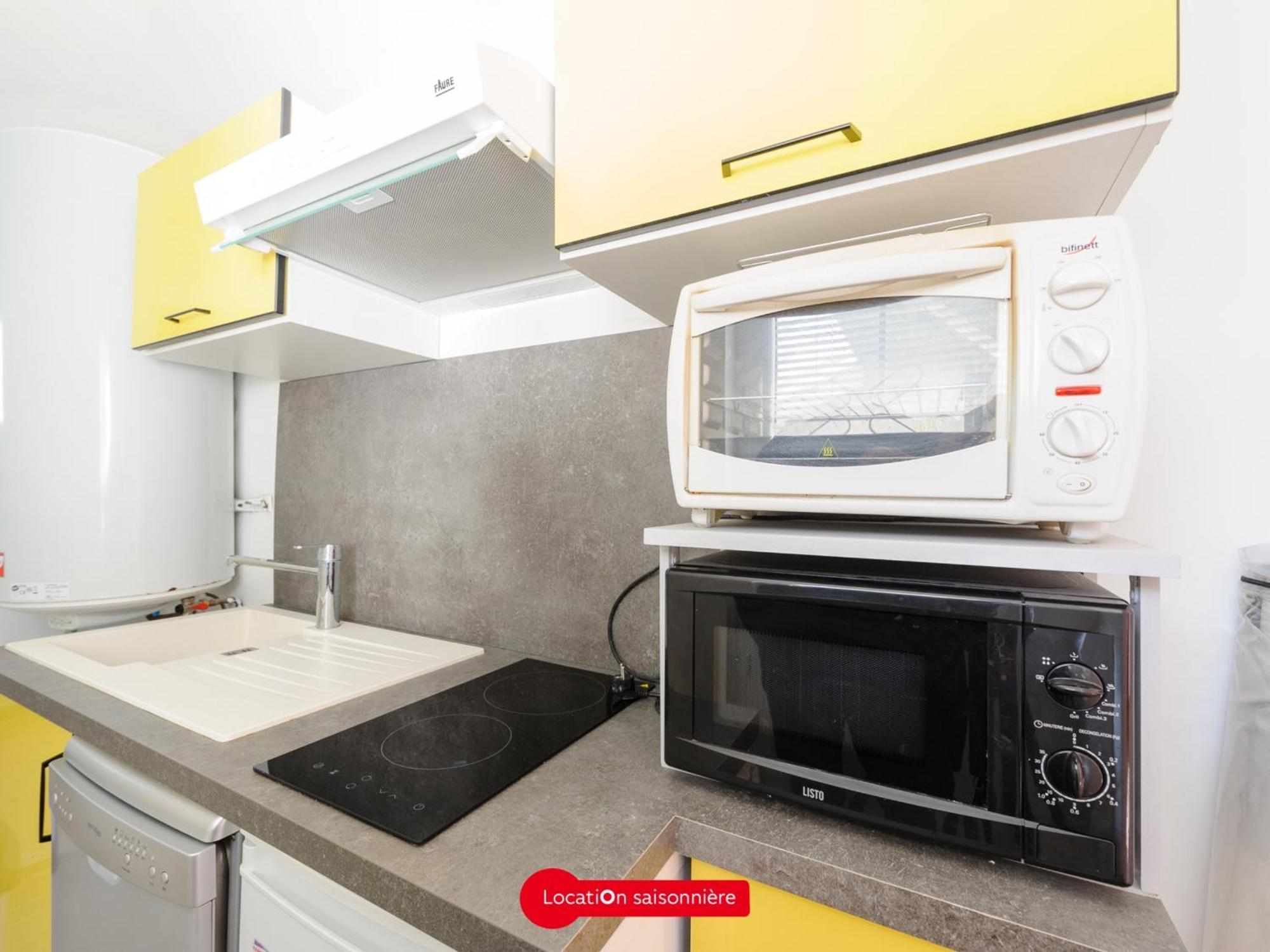 Appartement T2 A 50M De La Plage Avec Cour, Wifi Et Equipements Bebe - 4 Pers, Chatelaillon-Plage - Fr-1-535-17 Exterior photo